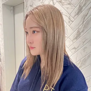 ミディアム カラー 艶ハイトーン‪‪🔆 ️️️安座間 希のヘアスタイル