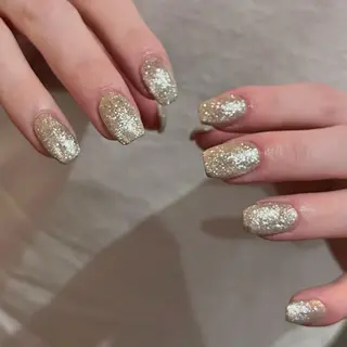 ネイル scré as Ételのネイルデザイン