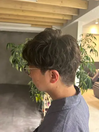 ショート 土田 愛友のヘアスタイル