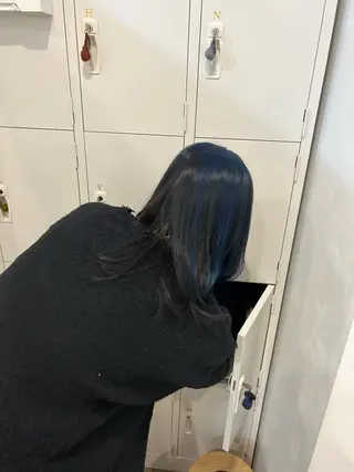 ミディアム カラー オリーブ/ ナカミネアキナのヘアスタイル