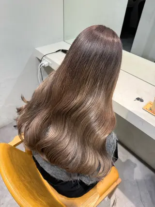 ロング カラー ayaka♡ 柔らかカラーのヘアスタイル