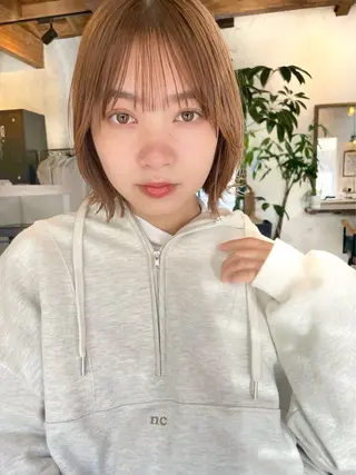 ショート カラー 結べるレイヤーボブ くびれLady表参道のヘアスタイル