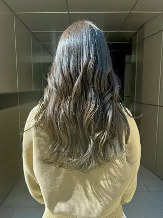 ロング カラー 韓国ヘア🇰🇷 YUKINAのヘアスタイル