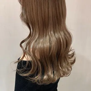 ロング FERIA梅田🖤 透明感カラー🎀のヘアスタイル