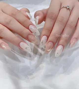 ネイル RibbonNail Staffのネイルデザイン