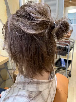 ミディアム 渋谷ハイトーン/ デザインカラー阿部のヘアスタイル