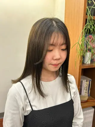 セミロング 💎透明感カラー💎 bAteAu あまねのヘアスタイル