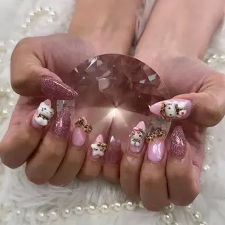 ネイル SHION  のネイルデザイン