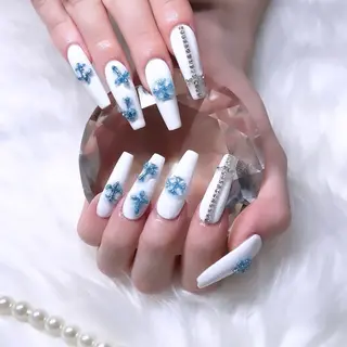 ネイル Kobayashi Komugiのネイルデザイン