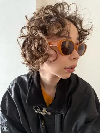 ショート パーマ 森貴裕/ベージュ/ パーマ/オリーブのヘアスタイル