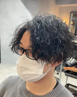 パーマ メンズ メンズサロンANDY 御堂筋なんば店所属・大阪メンズヘアのプロ 高橋 直希のヘアスタイル