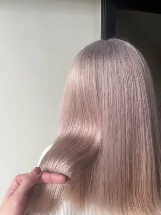 ミディアム 透明感🌱ハイトーン ✨艶髪🫧川﨑　翼のヘアスタイル