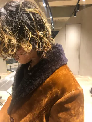 メンズ 🌈圧倒的デザイン パーマ 関和希のヘアスタイル