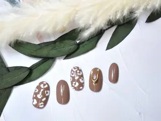 ネイル REMIA湘南台所属・REMIA 佐藤のネイルデザイン