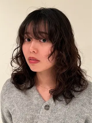 ミディアム パーマ 田邉 海斗のヘアスタイル