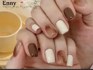 ネイル Nailsalon Ennyのネイルデザイン