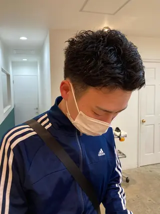 メンズ 高山 鳳成のヘアスタイル