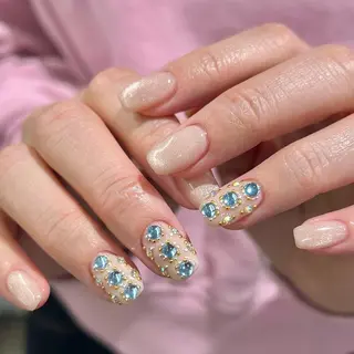 ネイル Nico所属・Nico🌛 Karenのネイルデザイン