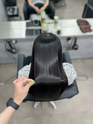 ロング 🦄髪質改善トリー トメント🦄イリスのヘアスタイル