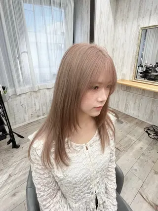 ロング カラー 越冨 晃平のヘアスタイル