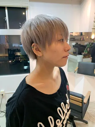 ショート カラー 船津武俊 フナツタケトシのヘアスタイル