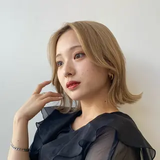 ショート カラー レイヤー/ボブ/透明 感カラー/nayuのヘアスタイル