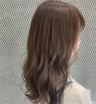 ミディアム カラー 💎髪質改善💎 西森千夏のヘアスタイル