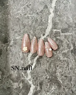 ネイル SN.nail所属・SN. nailのネイルデザイン