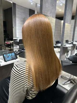 セミロング カラー _WHITE鳳店所属・_WHITE /藤田唯生のヘアスタイル