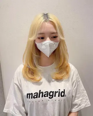 ミディアム 銀座／レイヤーカット 🤍内野すみれのヘアスタイル