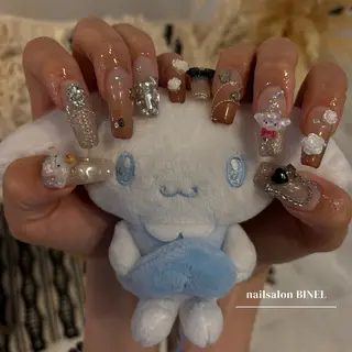 ネイル AYANO / BINELのネイルデザイン