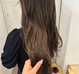 ロング カラー 梅田/柔らかカラー/ オオハシ リナコのヘアスタイル