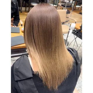 セミロング 新宿透明感カラー 髪質改善/吉川怜奈のヘアスタイル