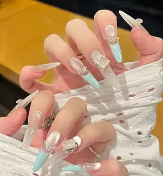 ネイル Miu Miu 🎀 Nailのネイルデザイン