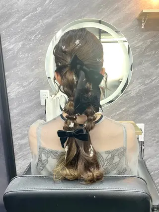 ロング ヘアアレンジ エクステ🩵ブリーチ 韓国ヘア🩵KAEのヘアスタイル