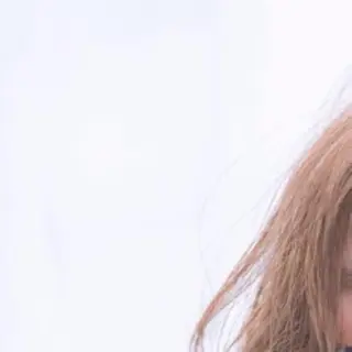 艶髪カラー&ウルフ フルカワ ヒロズミのヘアスタイル