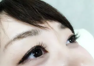 マツエク・マツパ ヘアアンドステ  シラトリ所属・シラトリ カヨのマツエク・マツパデザイン