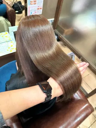 ロング ハピネスクローバー学園前所属・小澤陽準 ミニモNo.1指名数のヘアスタイル