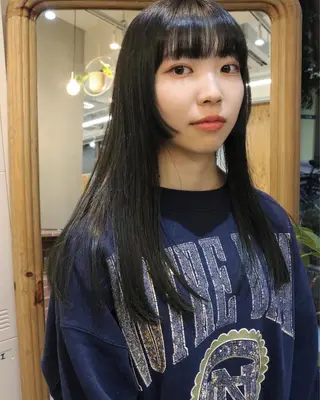 セミロング カラー 松村 澪里のヘアスタイル