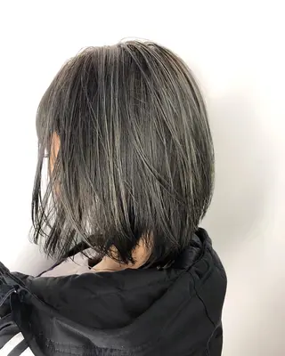 ショート カラー 🇰🇷カルマパーマ kaito🇰🇷のヘアスタイル