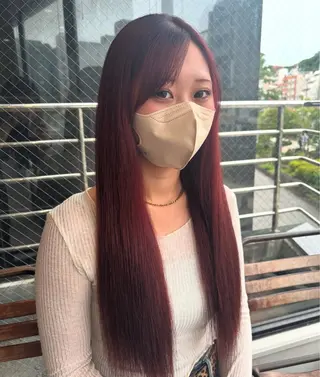 ロング 横田 凜子のヘアスタイル