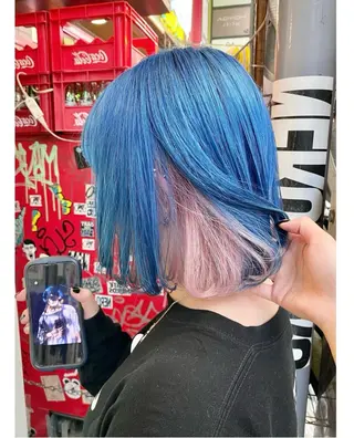 ショート カラー GARU-ガル-所属・TSUNO🦖 派手髪/オタク美容師のヘアスタイル