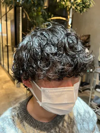 ショート パーマ メンズ 波巻きスパイラルパー マ/シャドウパーマ駿のヘアスタイル