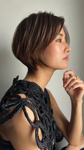 ショート flammeum所属・ハイトーン/ボブ /misakiのヘアスタイル