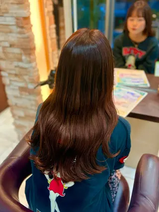 ロング 🎀透明感カラー 🐈ナズナのヘアスタイル