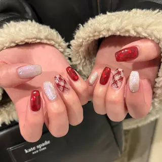 ネイル ⠀ loggy.のネイルデザイン