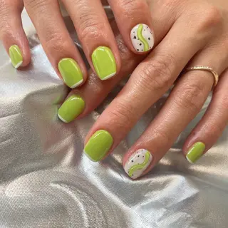 ネイル MiRanda Nail所属・MiRanda 保坂 舞のネイルデザイン