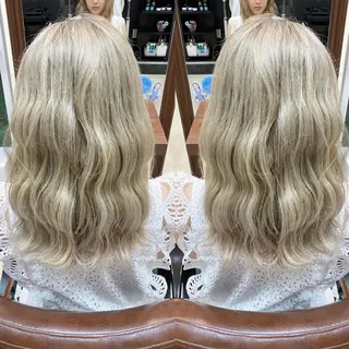 セミロング カラー 髪質改善 Noe心斎橋店のヘアスタイル