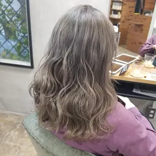ミディアム カラー Le Lien カジのヘアスタイル
