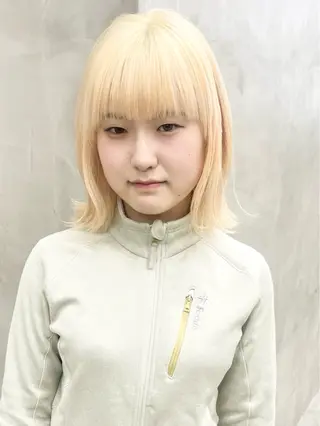 ミディアム カラー スパイラルパーマ 🌐hina⭐️のヘアスタイル